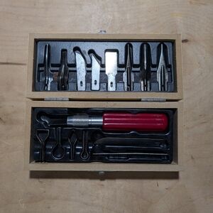 Xacto Woodcarving Set